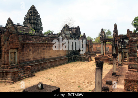 Boîtier intérieur Banteay Samre. Construit au milieu du xiie siècle par Suryavarman 2ème. Près de Angkor Wat Cambodia Banque D'Images