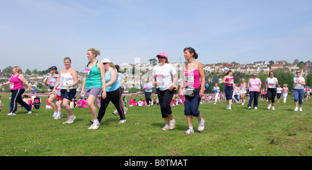 Race for Life 2008 Vallée Clennon Torbay Paignton Devon fun run de bienfaisance au profit de la recherche sur le cancer Banque D'Images