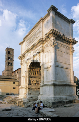 Basilique Santa Francesca Romana, Arc de Titus, Forum Romain, le Forum Romain, Rome, Latium, Italie Banque D'Images