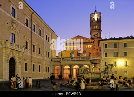 Basilique Santa Maria in Trastevere, Rome, Latium, Italie Banque D'Images