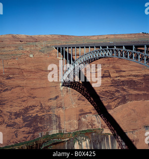 Barrage de Glen Canyon Bridge, l'Arizona, au sud-ouest USA Banque D'Images