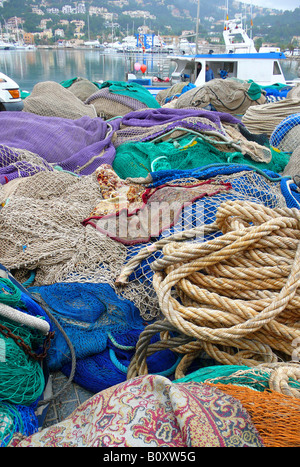 Les filets de pêche au port, l'Espagne, Majorque, Puerto Andratx Banque D'Images