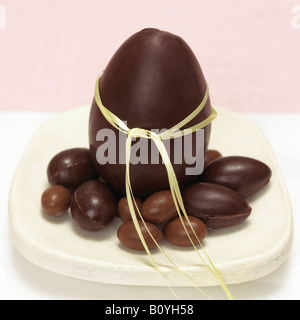 Oeufs de Pâques en chocolat Banque D'Images