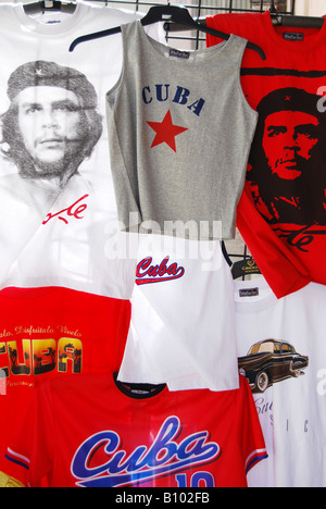 Che Guevara t shirts à vendre à La Habana Vieja Cuba Banque D'Images