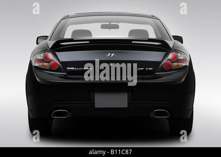 2008 Hyundai Tiburon GT Limited en noir - Bas/arrière large Banque D'Images