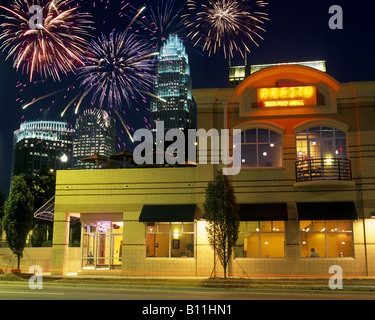 Cafés Restaurants SUD GRAHAM STREET DOWNTOWN CHARLOTTE NORTH CAROLINA USA Banque D'Images