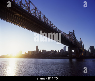 QUEENSBORO 59TH STREET BRIDGE EAST RIVER MANHATTAN NEW YORK CITY USA Banque D'Images