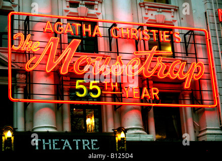 Inscrivez-vous pour l'exécution de jouer la Souricière d'Agatha Christie sur London Theatre Banque D'Images