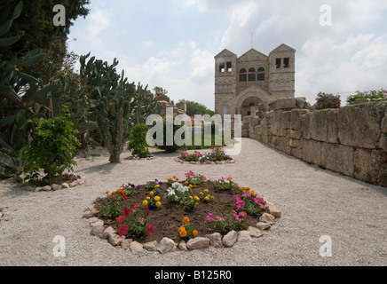 Eglises de Terre Sainte : chemin d'entrée à l'église de la Transfiguration, Mt Tabor Israël. Banque D'Images