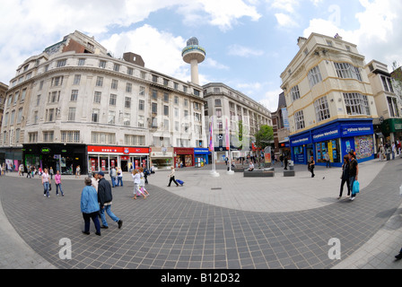 La rue de l'église et Parker Street dans le centre-ville de Liverpool Banque D'Images