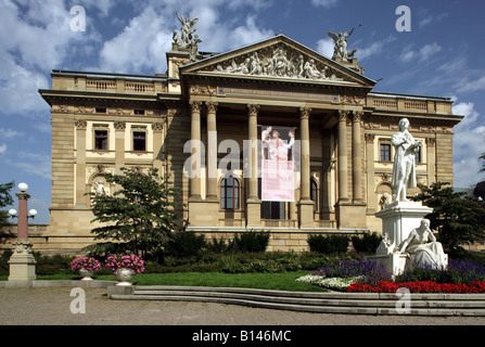 Géographie / voyage, Allemagne, Hesse, Wiesbaden, théâtre / theatre, Hessisches Staatstheater, vue extérieure, dos, colonnes, , Additional-Rights, néo-baroque-Clearance-Info-Not-Available Banque D'Images