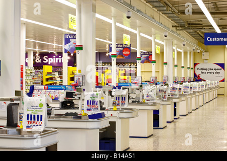 Caisses des supermarchés Banque D'Images