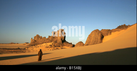 Dans Turareg Tahaggart Tassili Ahaggar Sahara Algérie Banque D'Images