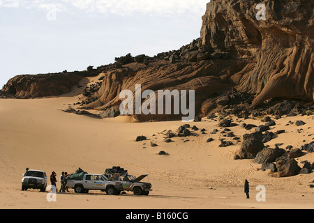 Camp à Tahaggart Tassili Ahaggar Sahara Algérie Banque D'Images