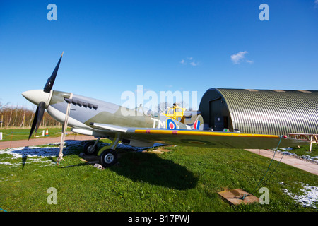 L'aéroport East Midlands Spitfire Aeropark Derbyshire en Angleterre Banque D'Images