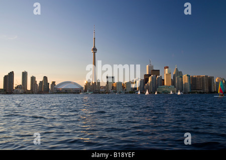 Ville de Toronto vu de l'île Centre, Toronto, Ontario, Canada. Banque D'Images