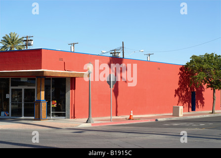 Vitrine d'angle, le centre-ville de Indio, Coachella Valley - un centre pour l'agriculture, en Californie, USA Banque D'Images