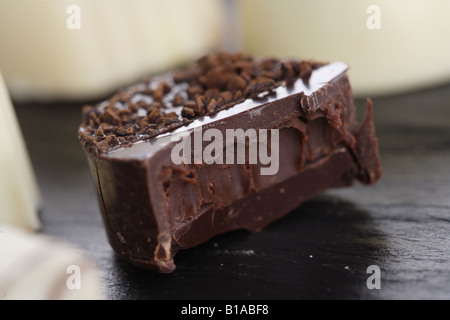 Assorment de fins chocolats belges Banque D'Images