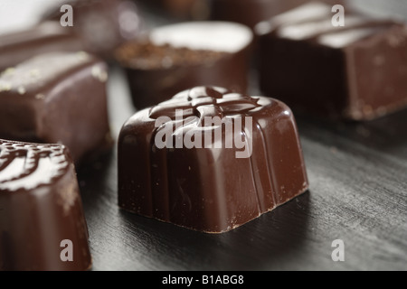 Assorment de fins chocolats belges Banque D'Images