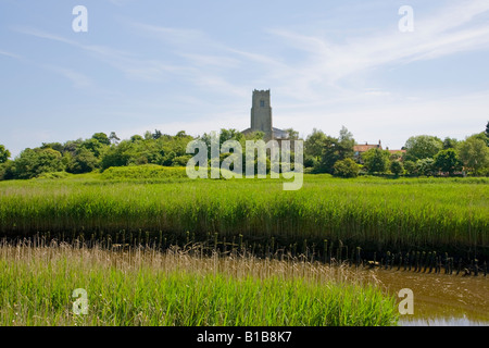 Blythborough Église et village de tout le marais et la rivière Blyth Suffolk Angleterre Banque D'Images