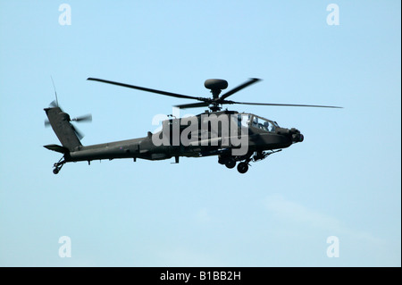 RAF un hélicoptère d'attaque Apache AH1 en action à la 2008 Biggin Hill International Air juste Banque D'Images