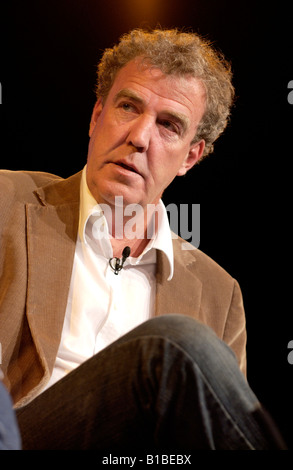 Top Gear Jeremy Clarkson animateur, journaliste, auteur, auteur, communicateur photographié à Hay Festival 2008 Hay-on-Wye au Pays de Galles UK Banque D'Images