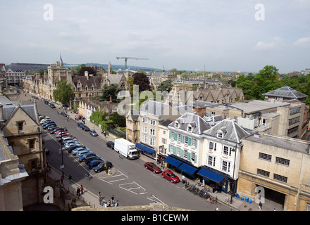 Une vue aérienne de Broad Street et centre d'Oxford à partir de la Coupole Sheldonian Banque D'Images