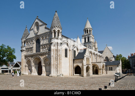 12 et 13 ème siècle l'église Notre-Dame La Grande, Poitiers, Vienne, France. Banque D'Images