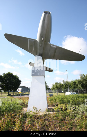 Frank Whittle, rond-point, Farnborough, Hampshire Banque D'Images