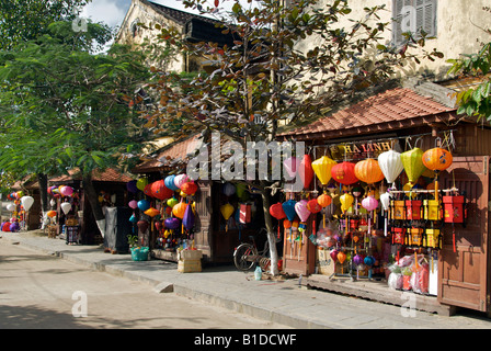 Magasins de vente de lanternes de papier Hoi An Vietnam Banque D'Images