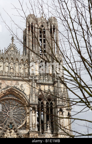 Portail ouest de la cathédrale Notre-Dame à Reims, Champagne, France Banque D'Images