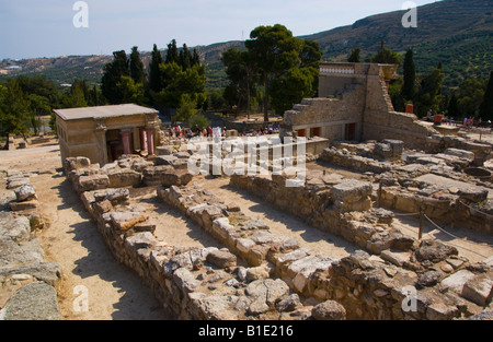 Palais Minoen de Knossos sur Méditerranée grecque de Crète partiellement reconstruites par l'archéologue anglais Arthur Evans Banque D'Images