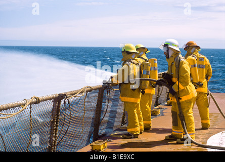 Exercice d'incendie à bord du porte-conteneurs, Horizon Anchorage Banque D'Images