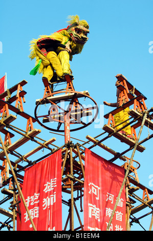 Chine Pékin Changdain foire de rue Nouvel An Chinois Festival de Printemps des artistes de danse du lion Banque D'Images