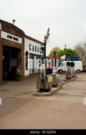 Station essence, Upton-upon-Severn Banque D'Images