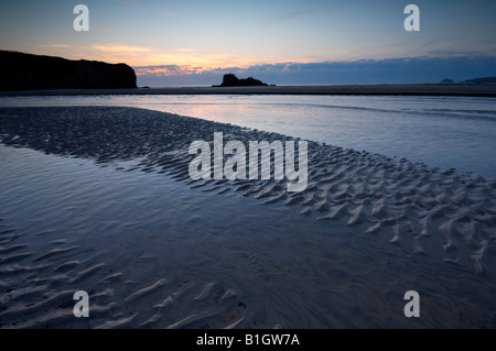 Coucher de soleil sur la plage de Rolvenden Cornwall UK Banque D'Images