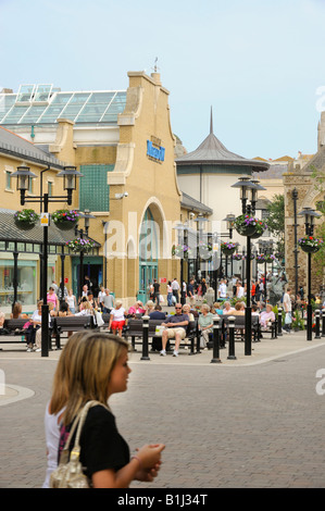 Centre-ville d''Hastings le Prieuré Meadow shopping centre. Photo par Jim Holden. Banque D'Images