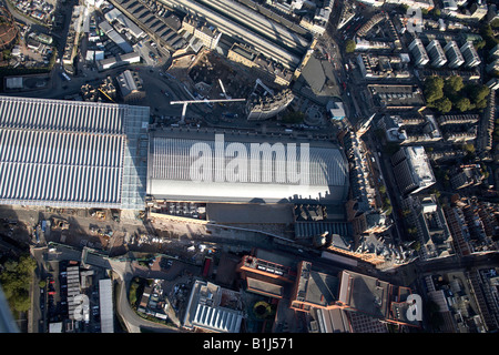 Vue aérienne au nord-est de King Cross et St Pancras et la British Library London N1 SW1 England UK Banque D'Images