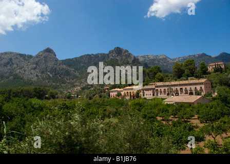 Vue depuis le train Palma-Soller sur l'île de Majorque, Espagne Banque D'Images