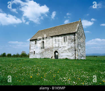 Meare Fish House, également connu sous le nom d'Abbots Fish House. Une maison de poissons du XIVe siècle à Porters Hatch à Meare, Somerset, Angleterre Banque D'Images