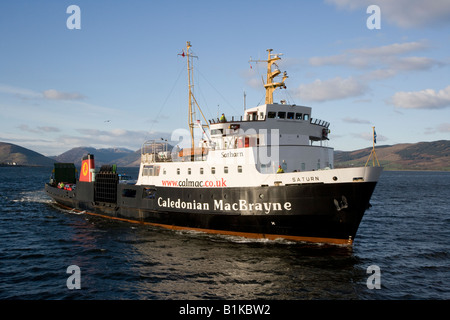 Caledonian MacBrayne MV Saturne arrivant à Rothesay pier île de Bute Banque D'Images