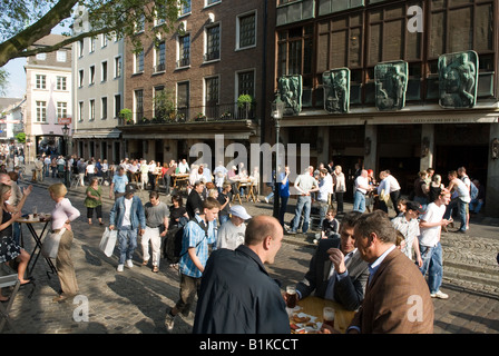 Uerige et pub-brasserie de la vieille ville de Düsseldorf en Allemagne Banque D'Images