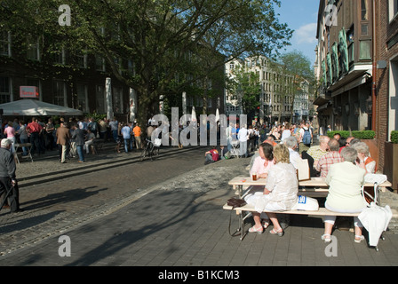 Uerige et pub-brasserie de la vieille ville de Düsseldorf en Allemagne Banque D'Images