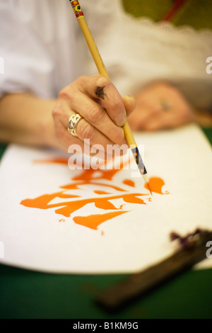 Calligrahy japonais démontre son art principal Banque D'Images