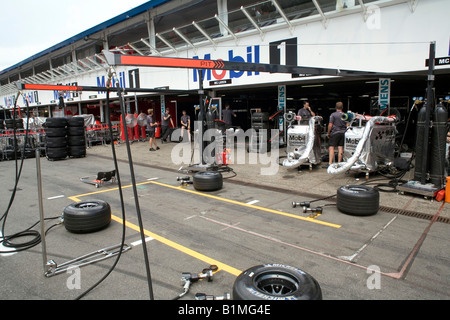 Mercedes McLaren, pit box, Hockenheim, Allemagne, 2006 Banque D'Images