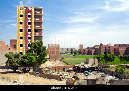 Logements pour les personnes à faible revenu dans le district de Gizeh Le Caire Egypte Banque D'Images