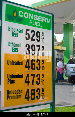 Station de gaz combustible conserv vend le biodiesel et l'éthanol Brentwood Los Angeles County California USA Banque D'Images