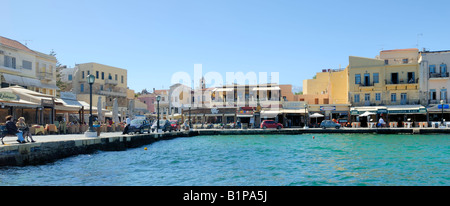 Une belle vue sur le port vénitien, La Canée, Crète, Grèce, Europe. Banque D'Images