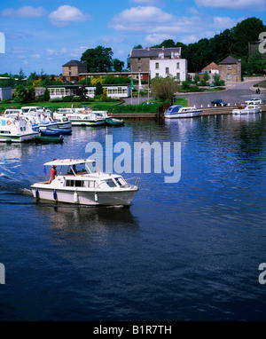 Carrick on Shannon, Co Leitrim, Ireland, port d'accueil Banque D'Images