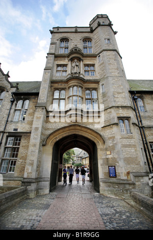 L'entrée avant d'Uppingham school à Uppingham, Rutland, UK Banque D'Images